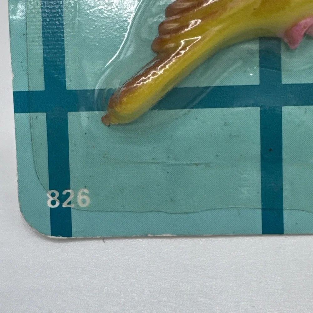 Fairgrove Magnets Birds Cardinals 1992 New Old Stock Magnetic Memo Holders